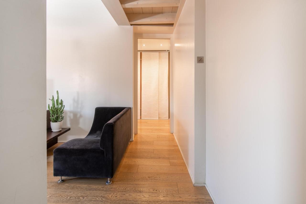 Stunning Top Floor Flat In The Heart Of เวโรนา ภายนอก รูปภาพ
